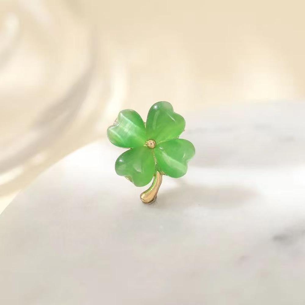 Simple Cat's Eye Stone Ear Stud Sweet Friendship Earrings Creative Four-leaf Clover Earrings  Girl