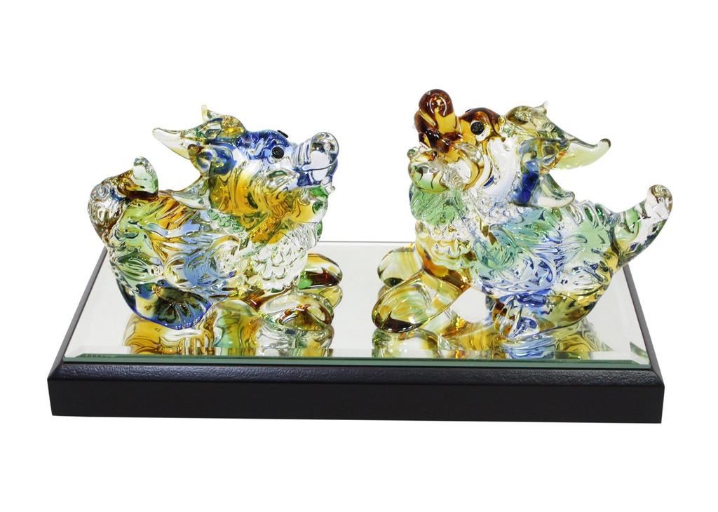Cute Handmade Glass Crafts: Auspicious Pixiu (Hikyu) Small Colorful Pair