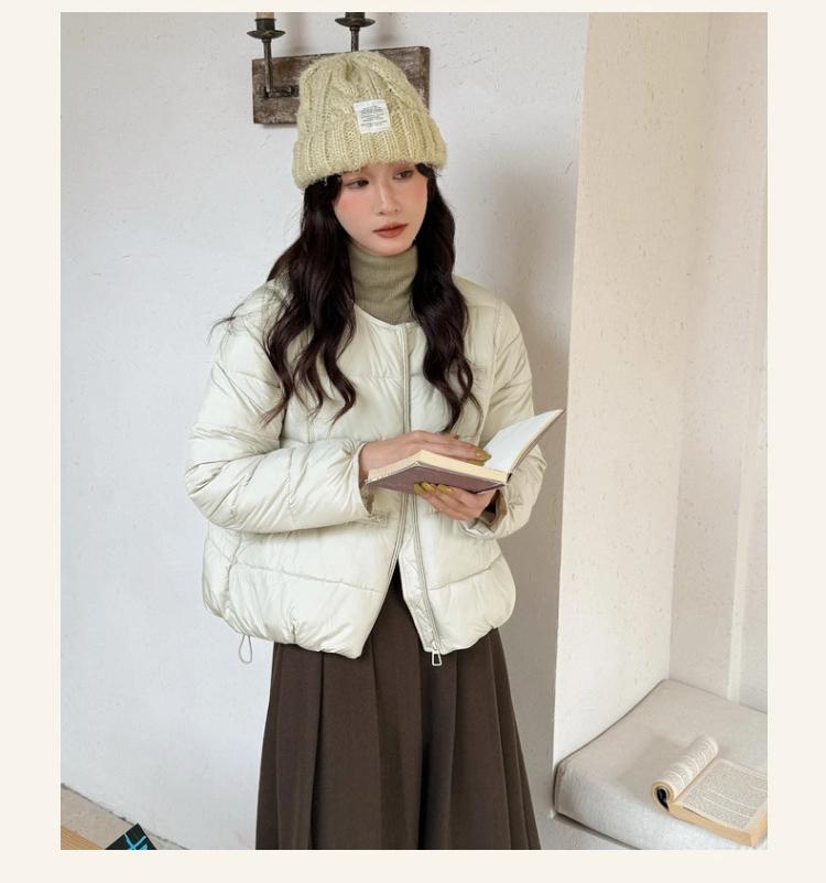 Women’s Short Round Neck Winter Jacket With Adjustable Hem