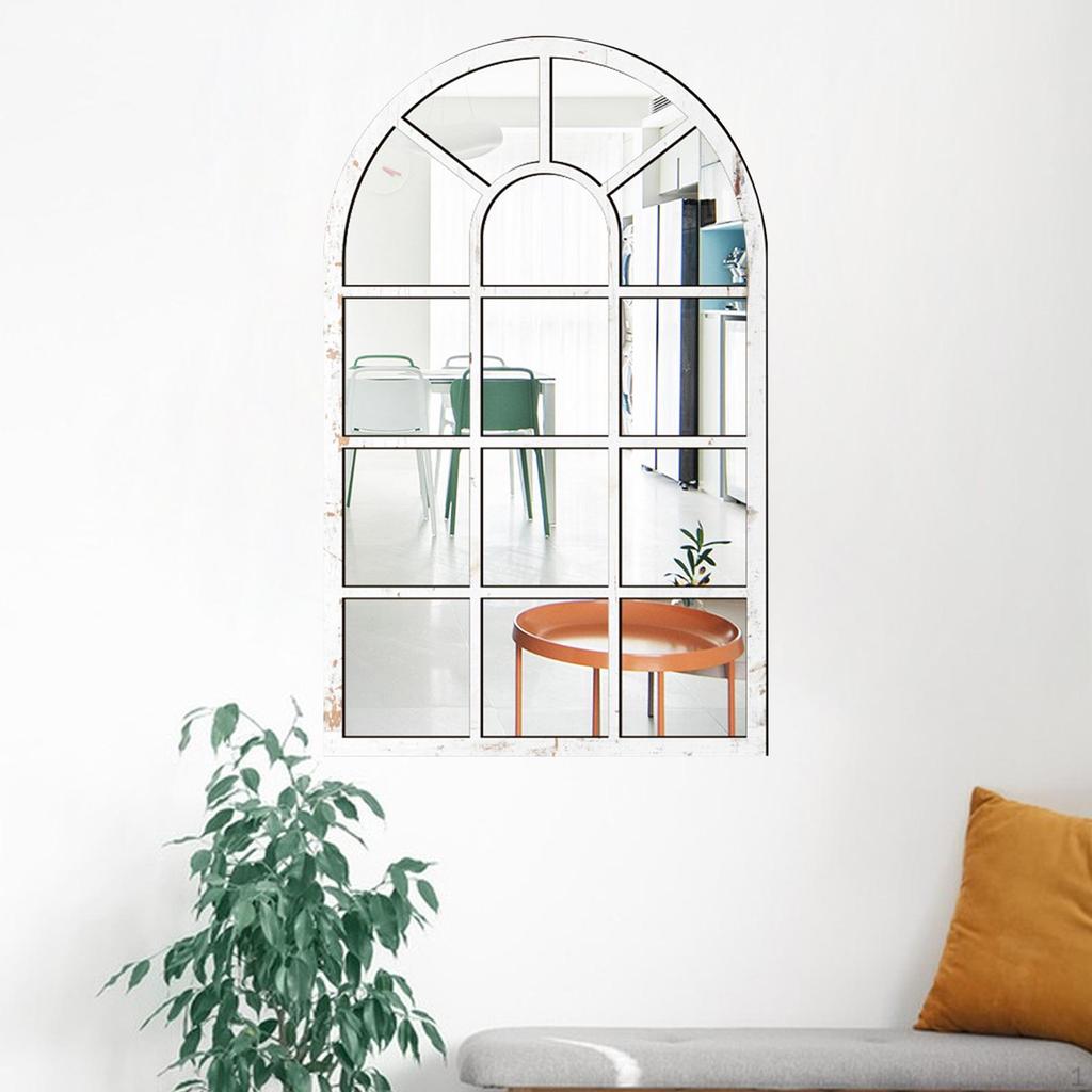 Gewölbter Fenster-Wandspiegel, dekorativer rustikaler Fensterscheiben-Bogendekor für den Eingangsbereich