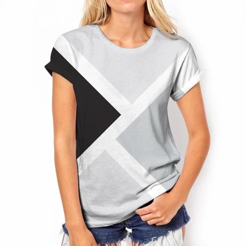 Тонкая женская базовая футболка из полиэстера с цветными блоками с 3D принтом Y2k — фото 10