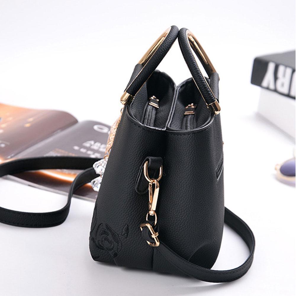 Dámská kabelka s výšivkou Pu Černý potisk květin Crossbody kabelka Dámské kabelky