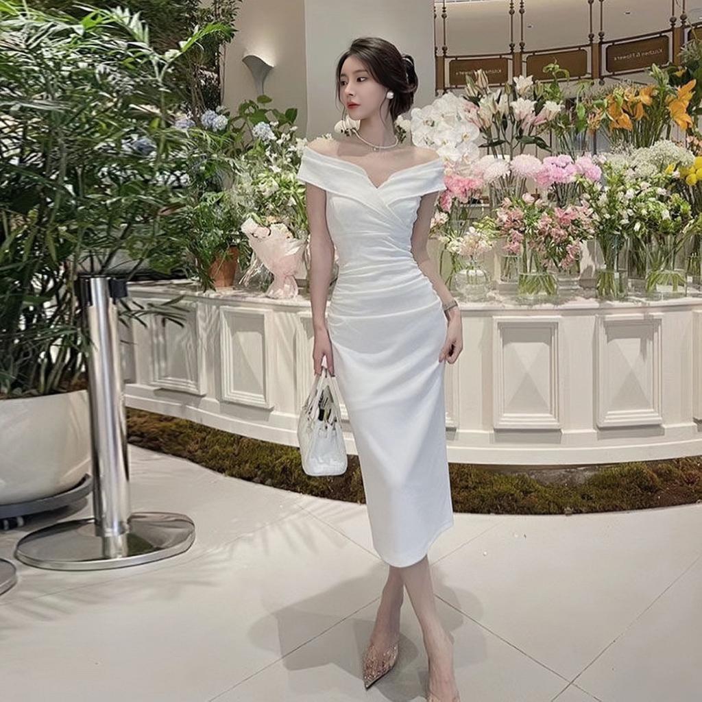 Fashion Temperament Lady Super Fairy One-word Collar Hip Wrap Dress Women Can Usually Wear Thin Dating Knee Dress