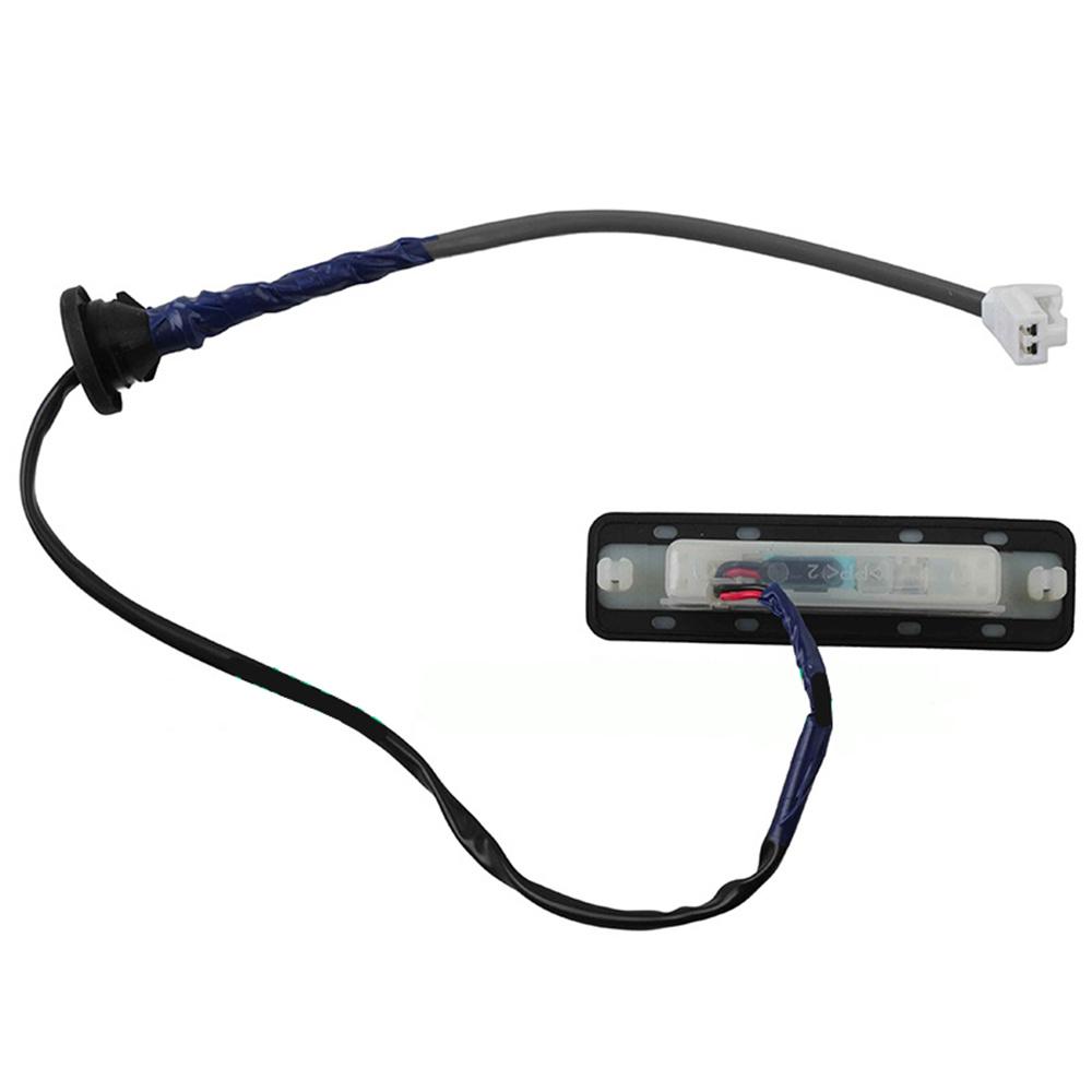 Tailgate Switch 84840-20030 Fit for Toyota AVENSIS 2003-2009