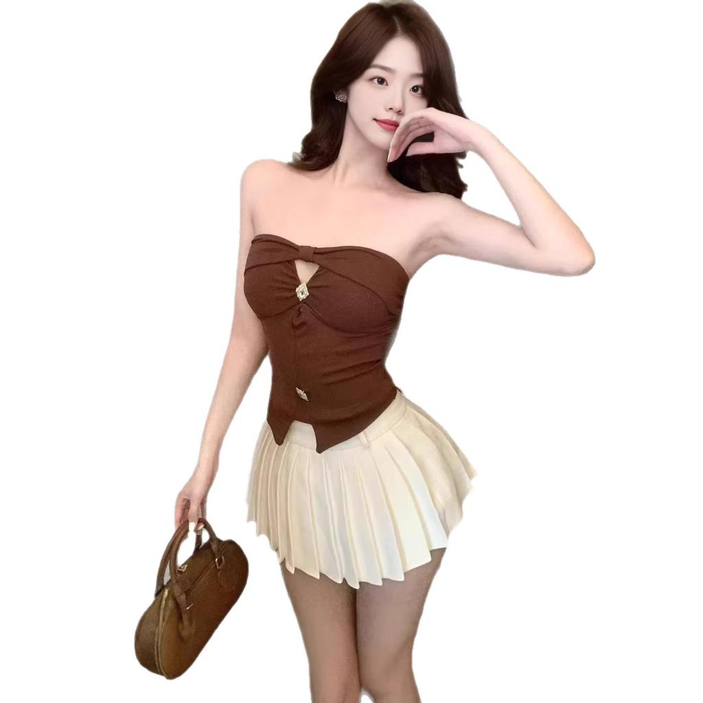 Xiaoxiangfeng celebrity diamond-encrusted sling vest for women's Chunqiu pure desire one-word shoulder tube top with chest pad