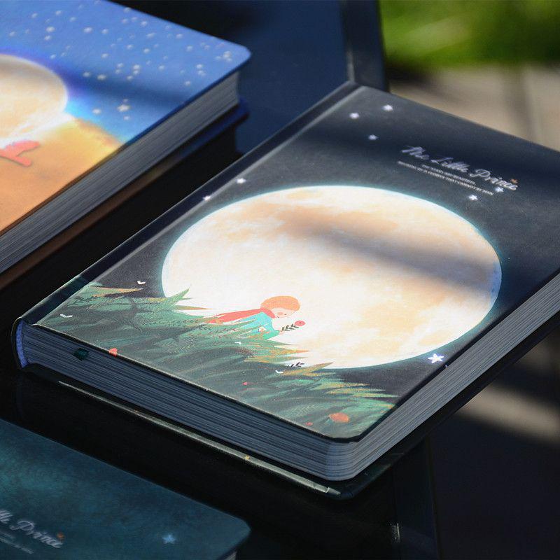 Dziennik z ilustracjami Małego Księcia: Urocze i Wykwintne dla Dziewczynek