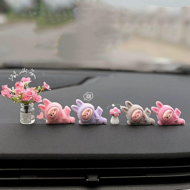 Labu Car Decoration 2025 New Internet Celebrity Interior Accessories Cute Cloth Doll Labu Car Plush Doll