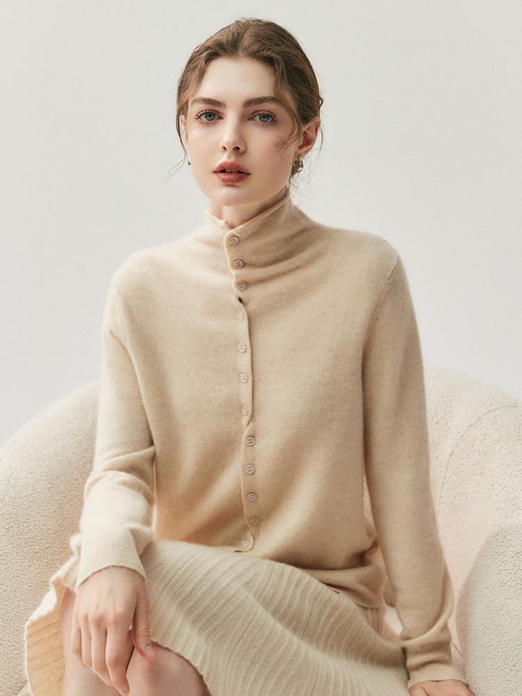 Damen Kaschmir Pullover mit gerolltem Rand, halbem Stehkragen - Minimalistisch, Lockerer Schnitt, Figurschmeichelnder Langarm.