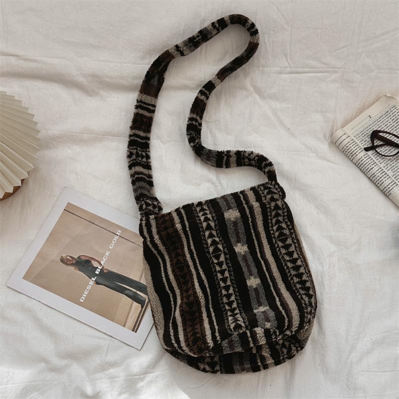 41 autumn and winter fashion leopard print woolen underarm bag women's bucket bag large capacity shoulder bag