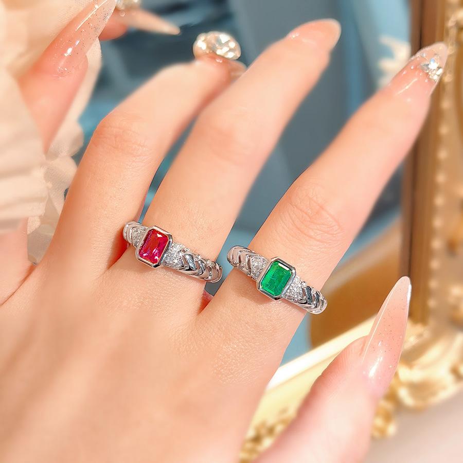 Fashion Light Luxury Temperament Red Corundum Ring Retro With Cotton Emerald Daily Simple High Carbon Diamond Women'S Ring