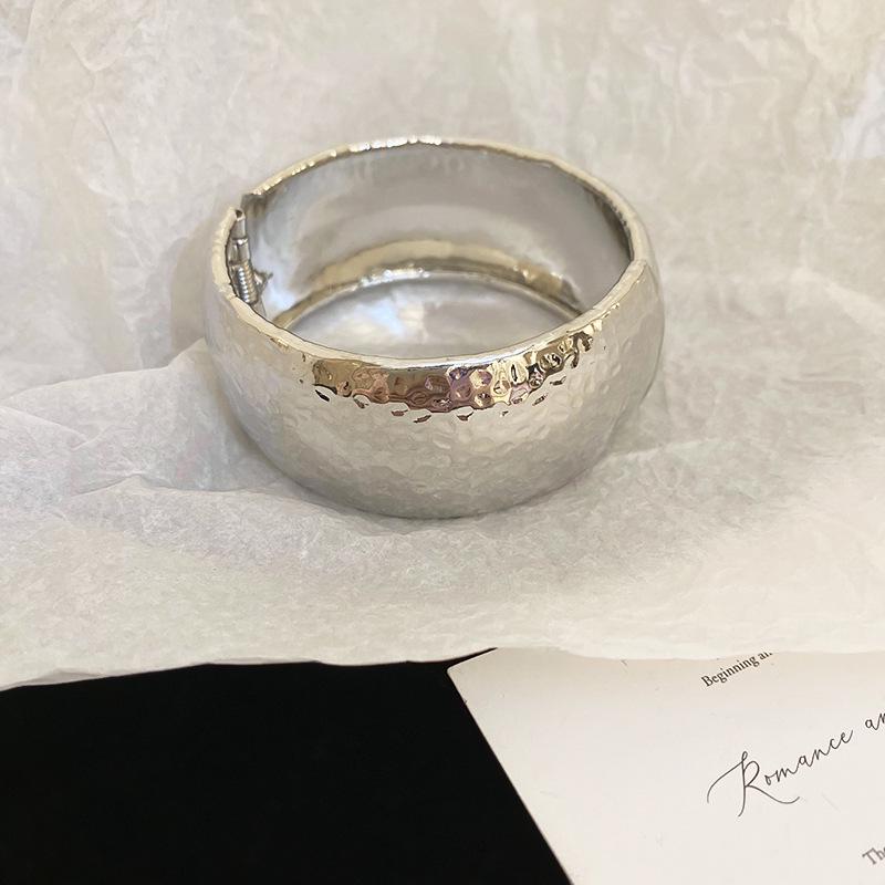 Minimalist Double-Layer Hollow Armlet: European & American Style, Exaggerated & Fashionable High-End Bracelet