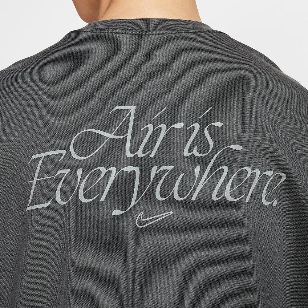 New Nike Sportswear T Shirt Men's Coal Black HJ0779-060