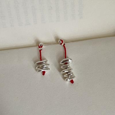 Design Sense Asymmetrical Red Rope Broken Silver Stud Earrings Female Niche Personality Unique Exquisite Simple Versatile Earrings