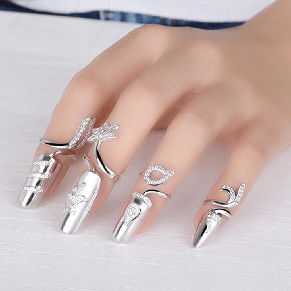 4pcs Adjustable Knuckles Rings for Women Fashionable Personality Nail Ring Crystal Flower Finger Joint Rings Accessory