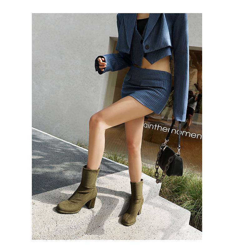 Damenstiefel in Übergröße, High Heel, Runde Spitze, Martin Boots, Klobiger Absatz, Reißverschluss hinten, Leder, Schlankmachende Stiefel für Herbst/Winter 2026.