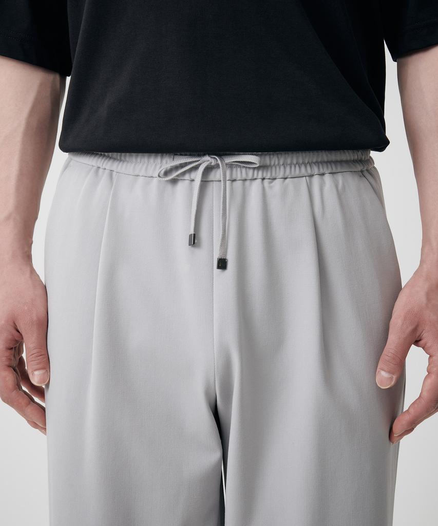 MUSINSA STANDARD Wide Easy Elastic Waist Crop Slacks [Light Gray]