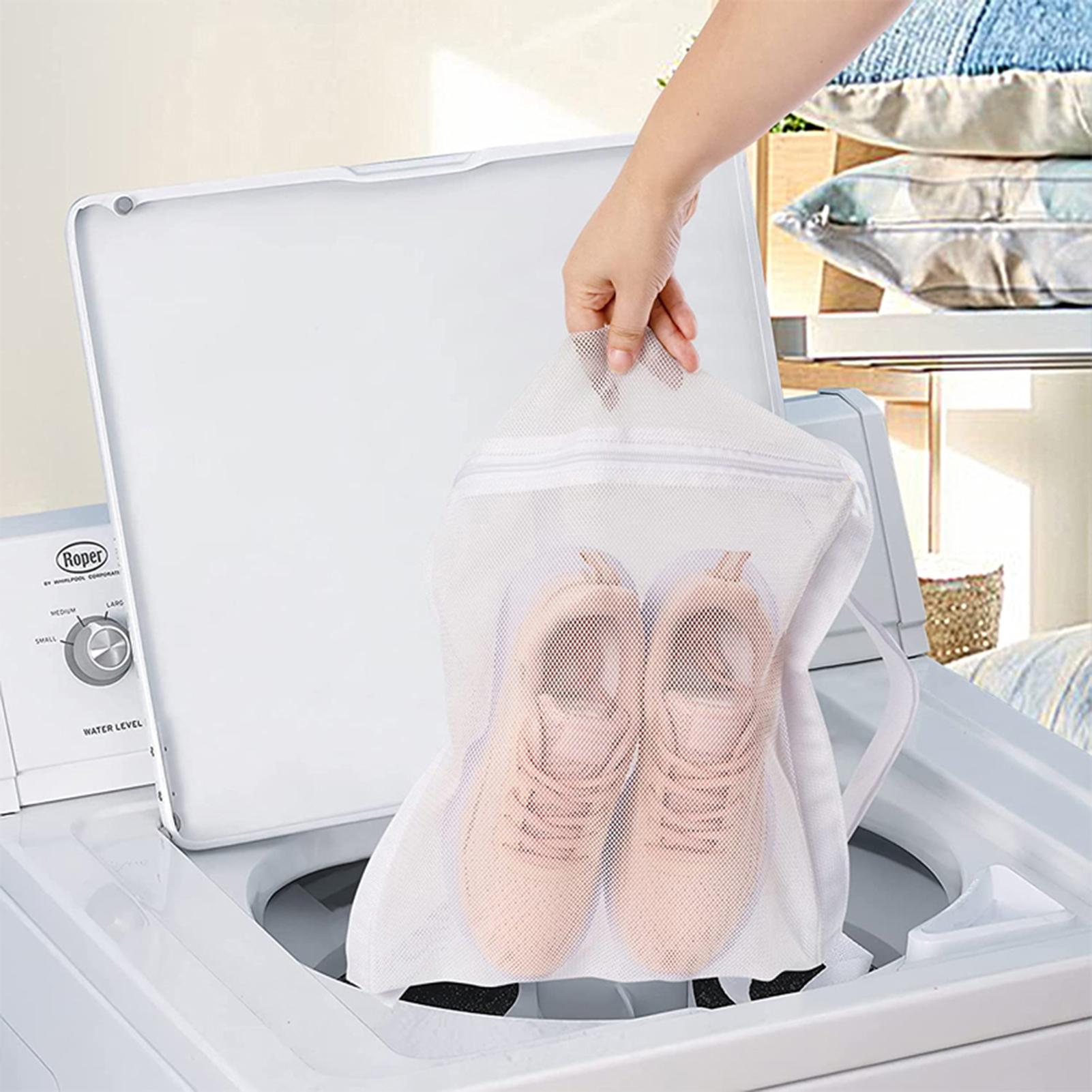 

Laundry Wash Bag for Shoes 38x29cm Durable Polyester Mesh Dryer Bag with Suction Cup Hooks for Sports Sneakers Washing Machine білий