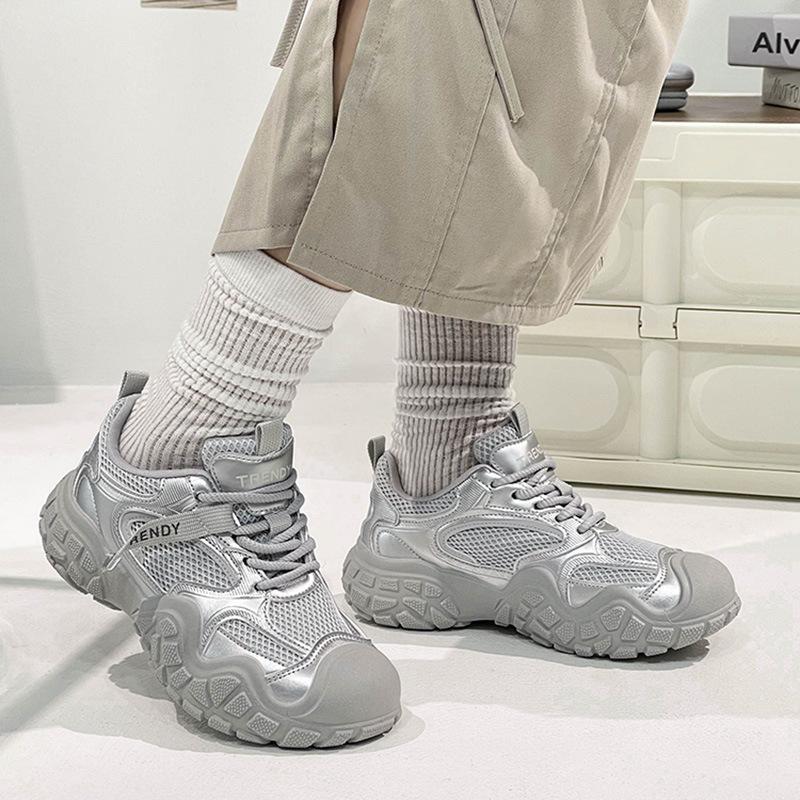 Sports Shoes For Women Non Slip Lightweight Running Shoes Breathable Mesh Outdoor Hiking Walking Shoes Versatile Soft Soled