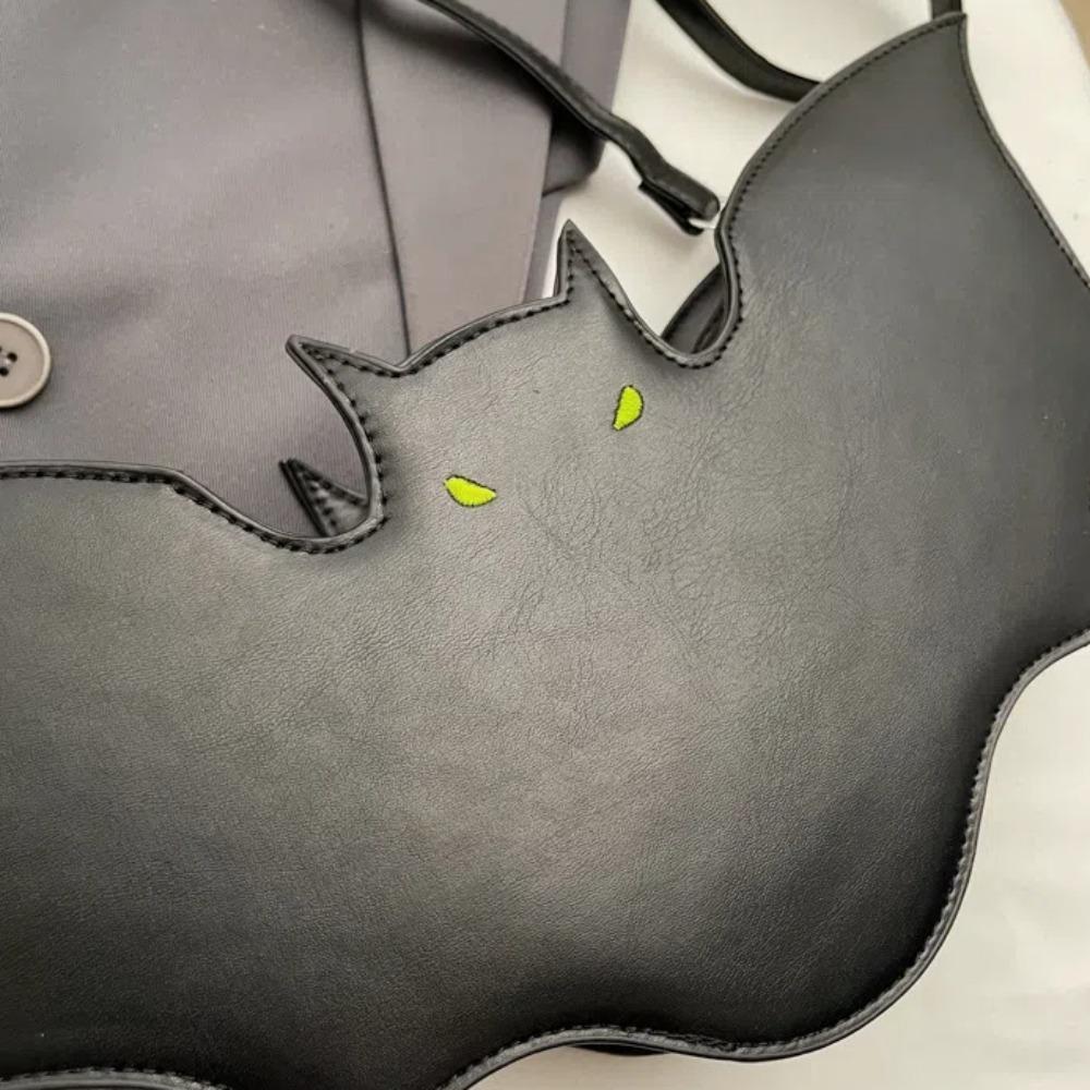 PU Leather Bat Shoulder Bag 3D Creative Animal Purse Funny Halloween Handbag Girls