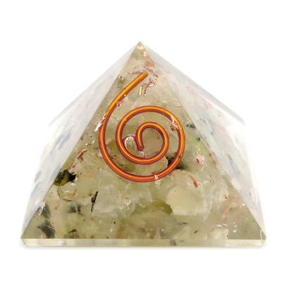 [GOLD STONE] Prehnite Orgonite Pyramid, Spiritual Item, Approximately 30mm Wide