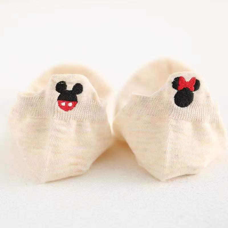 Chaussettes en coton brodé de dessins animés mignons pour femmes Printemps/Été 2024 - Décontractées, Respirantes, Style court bateau