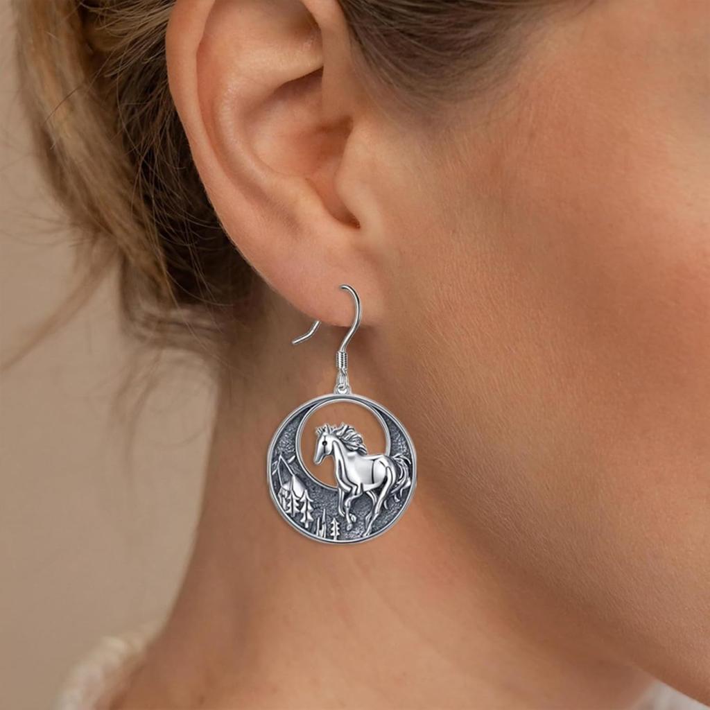 Horse Clip On Earrings and Necklace Set for Women Fashion Silver Race Animal Earrings Kentucky Derby Jewelry Horse Lover Jewelry Gifts