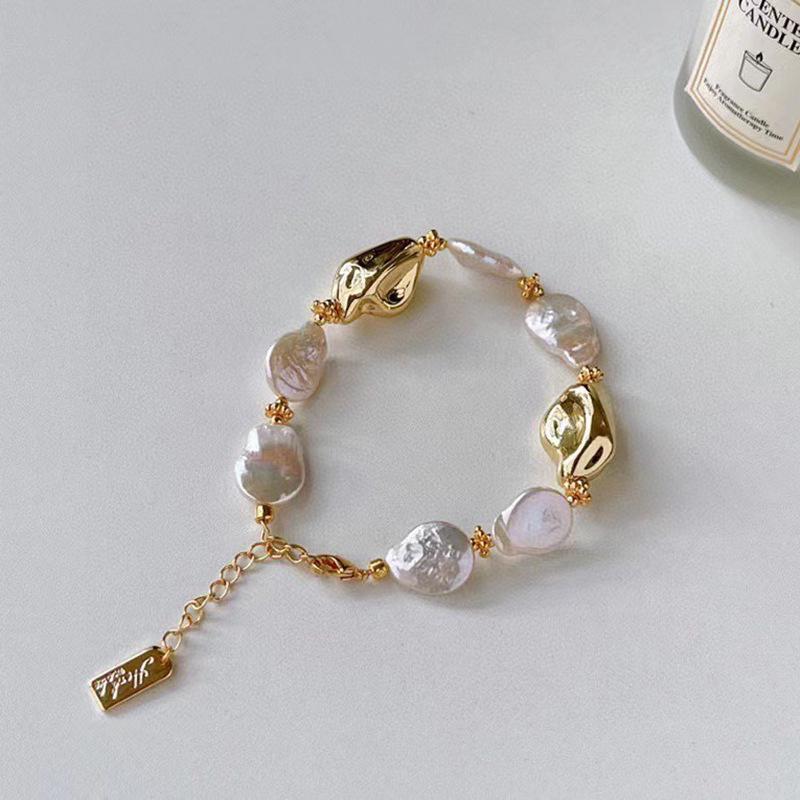 

Барочная цепочка на ключицу из пресноводного жемчуга - Высококлассное ретро нишевое ожерелье для женщин