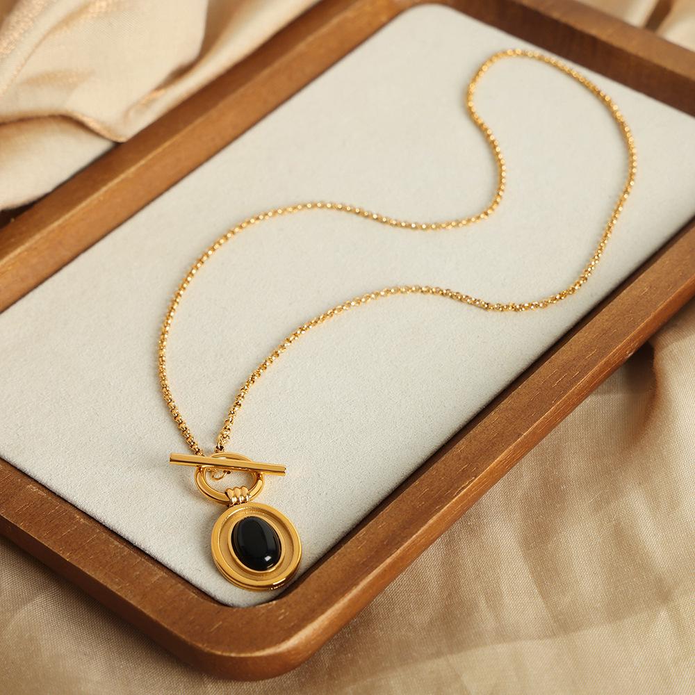 Exquisite Agate Pendant OT Clasp Necklace & Personalized Titanium Steel 18k Gold Ring Set