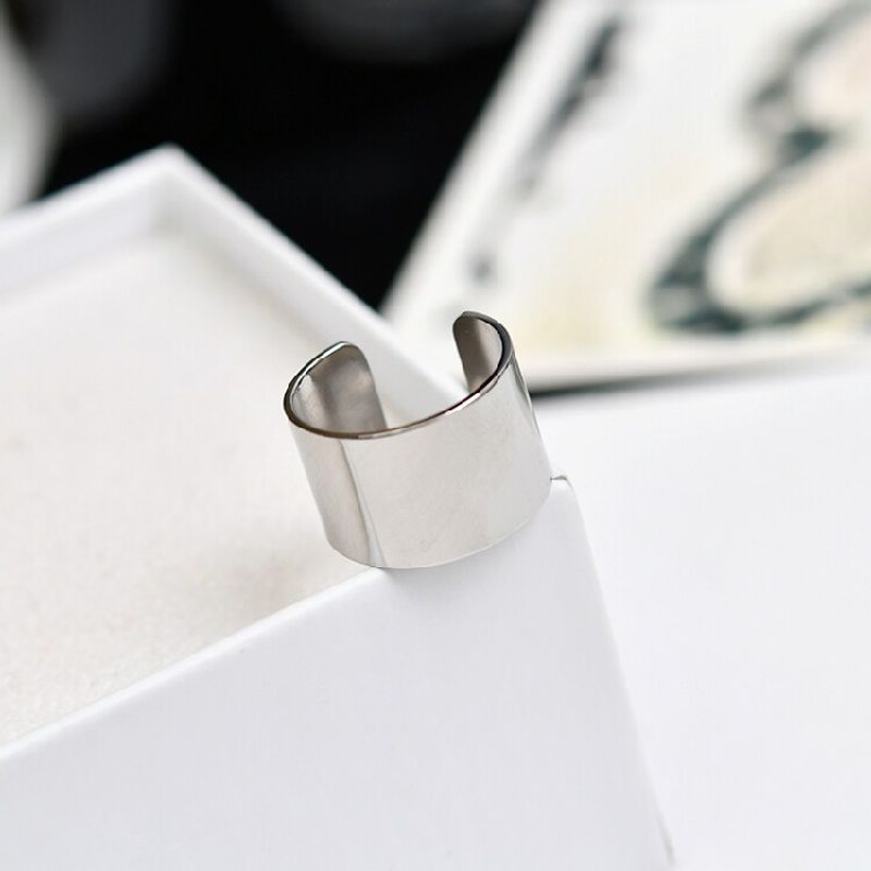 

Instagram Euro MAYSU Women s Titanium Steel Open-End Fashion Ring Silver Us Size 6 (Inner Diameter ~1.6Cm)