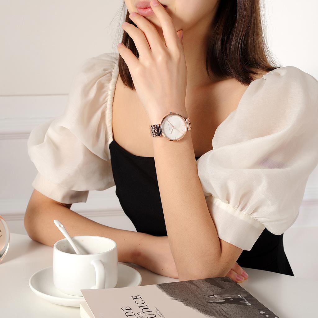 ARMANI EXCHANGEAE Wrist Watch Quartz Movement Stainless Steel Strap White Dial Women's Watch Box Available For Purchase AX5901