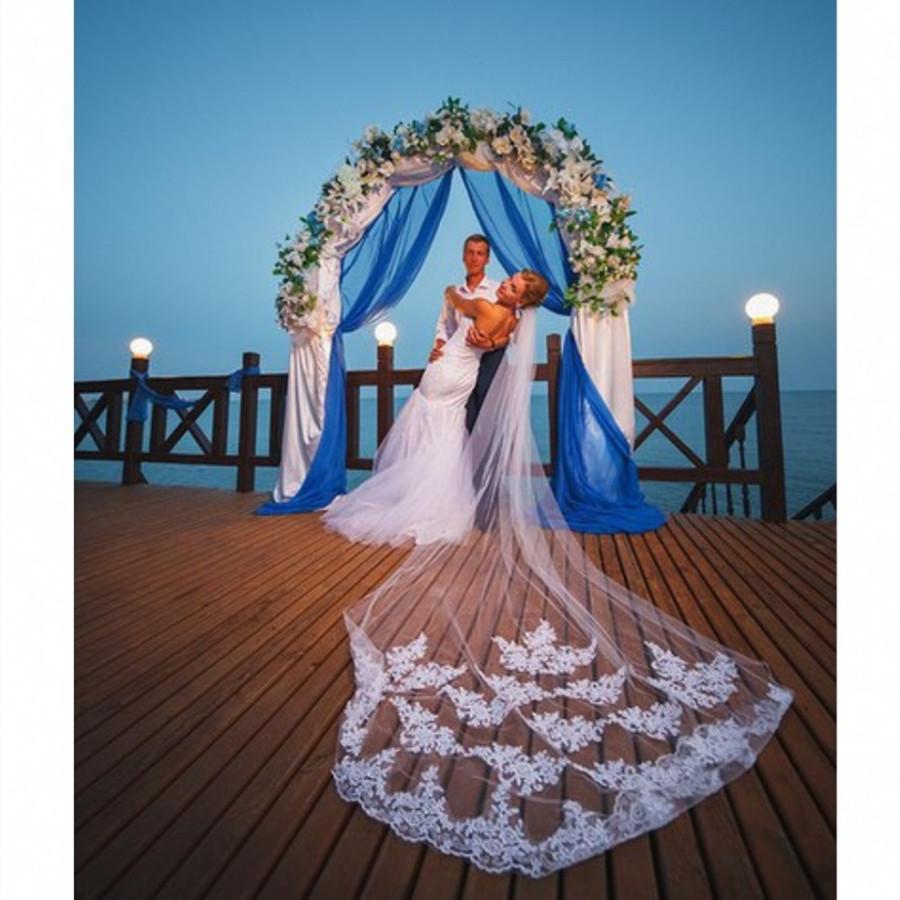

Romantic Long White Bridal Veil with Lace Appliques and Soft Tulle 3m Length, 2-tier Lace