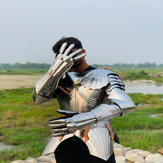 Středověký rytíř Německá gotická zbroj Oblek 15. století Larp Cosplay Oblek poloviční zbroje Nejlepší dárek