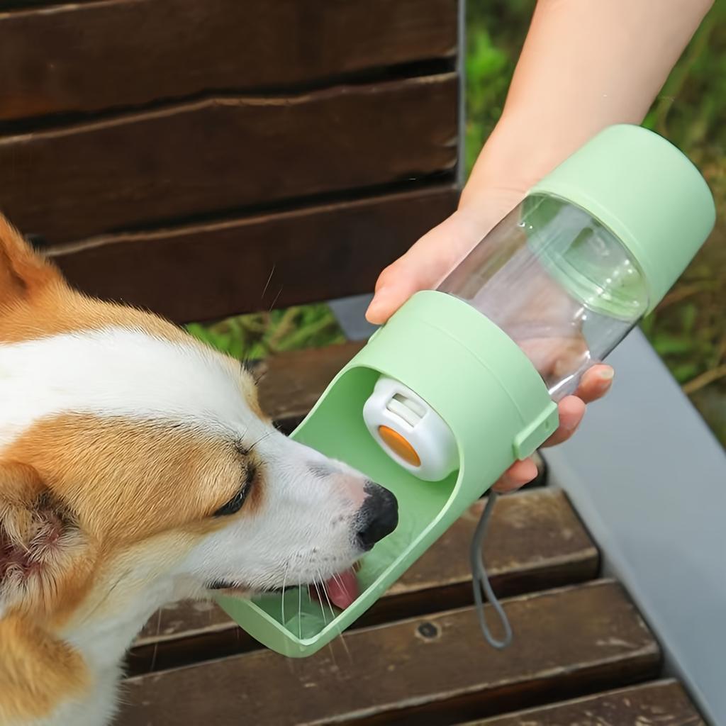 Portable Dog Water Bottle with Food Container, Outdoor Travel Water Cup for Dogs, Plastic Material, Easy To Carry for Hiking and Pet Trips
