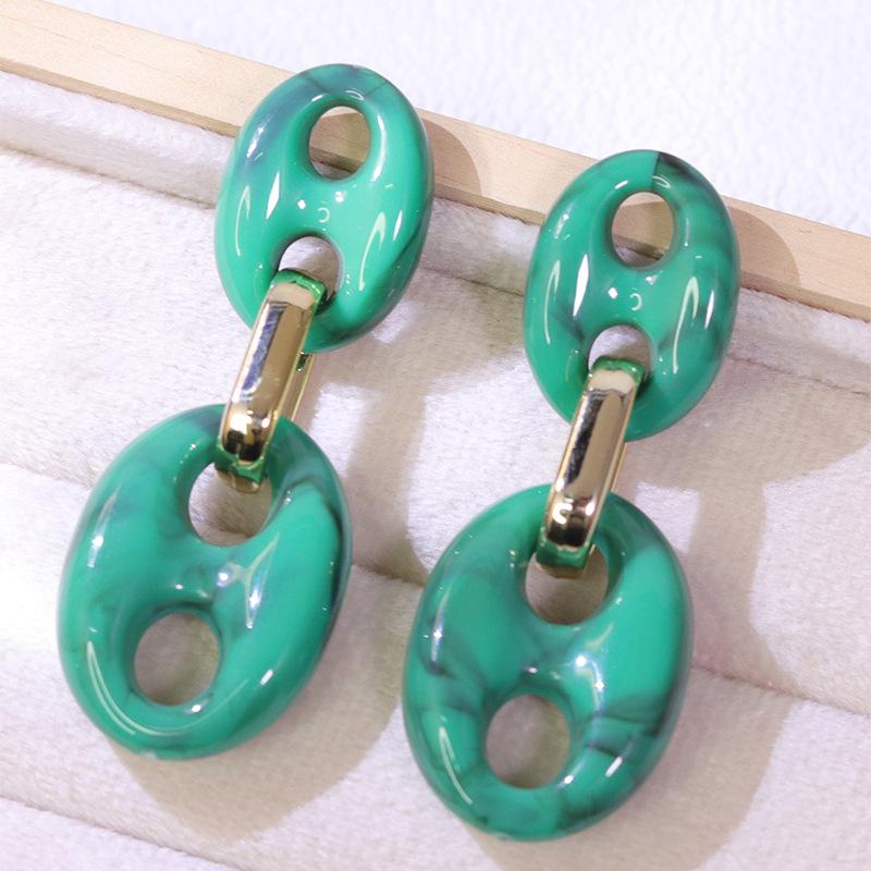 JMXD Retro Pig Nose Acrylic Earrings for Women, Y2K Animal Ear Studs, Minimalist Drop Dangle Earrings, Lightweight Winter Gift Idea