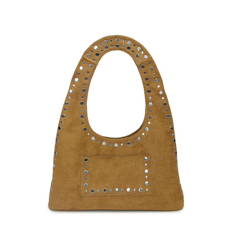Retro rivet single shoulder armpit bag fashion locomotive bag oil wax leather simple wind large capacity tote handbag