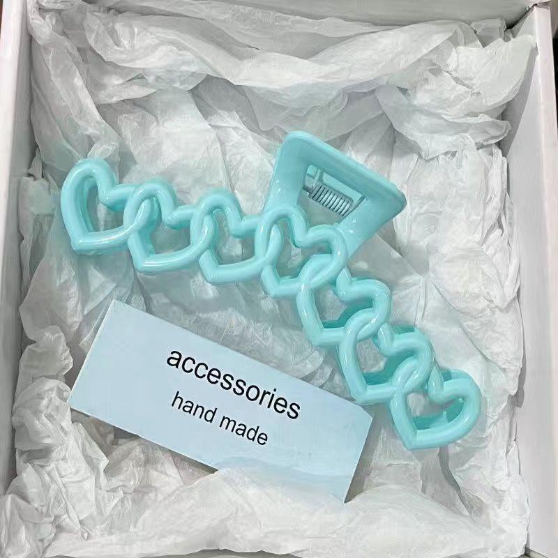 1pc Advanced Love Acrylic Large Grip Clip Hairpin with Simple Design, High Hair Volume, and Multiple Grips