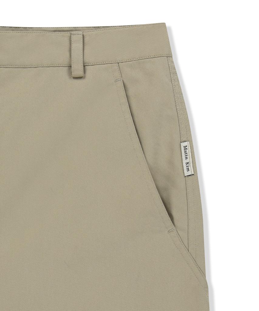 Mattengkim Curved Seam Bermuda Pants For Men In Beige