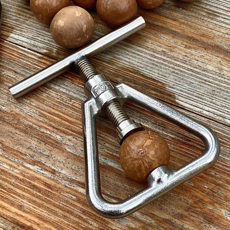 Multifunction Crack Almond Walnut Pecan Hazelnut Hazel Filbert Nut Kitchen Nutcracker Shell Clip Opener Tool Clamp Plier Cracker
