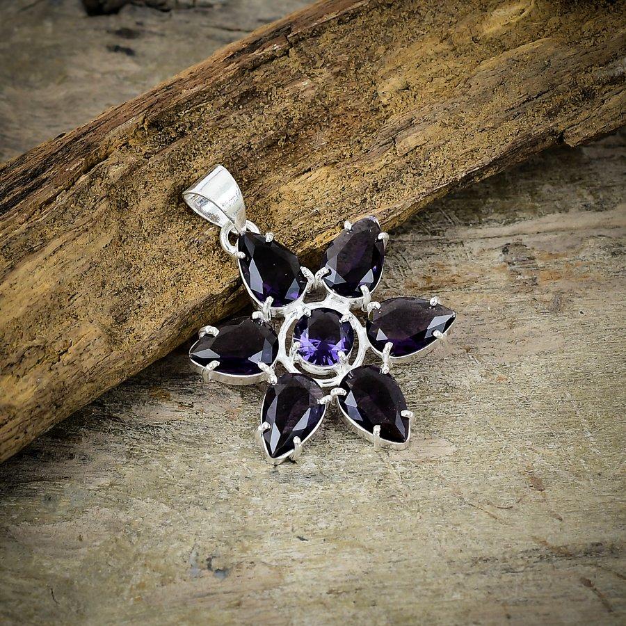 

Amethyst Gemstone Handmade 925 Sterling Silver Jewelry Pendant 1.81 M-70