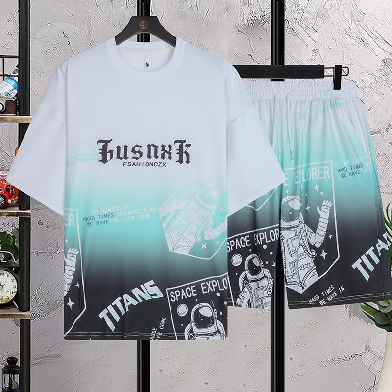 

Мужские повседневные спортивные костюмы лето 2024: Короткие рукава + шорты из Ice Silk, новые молодежные стили 3XL зелёный