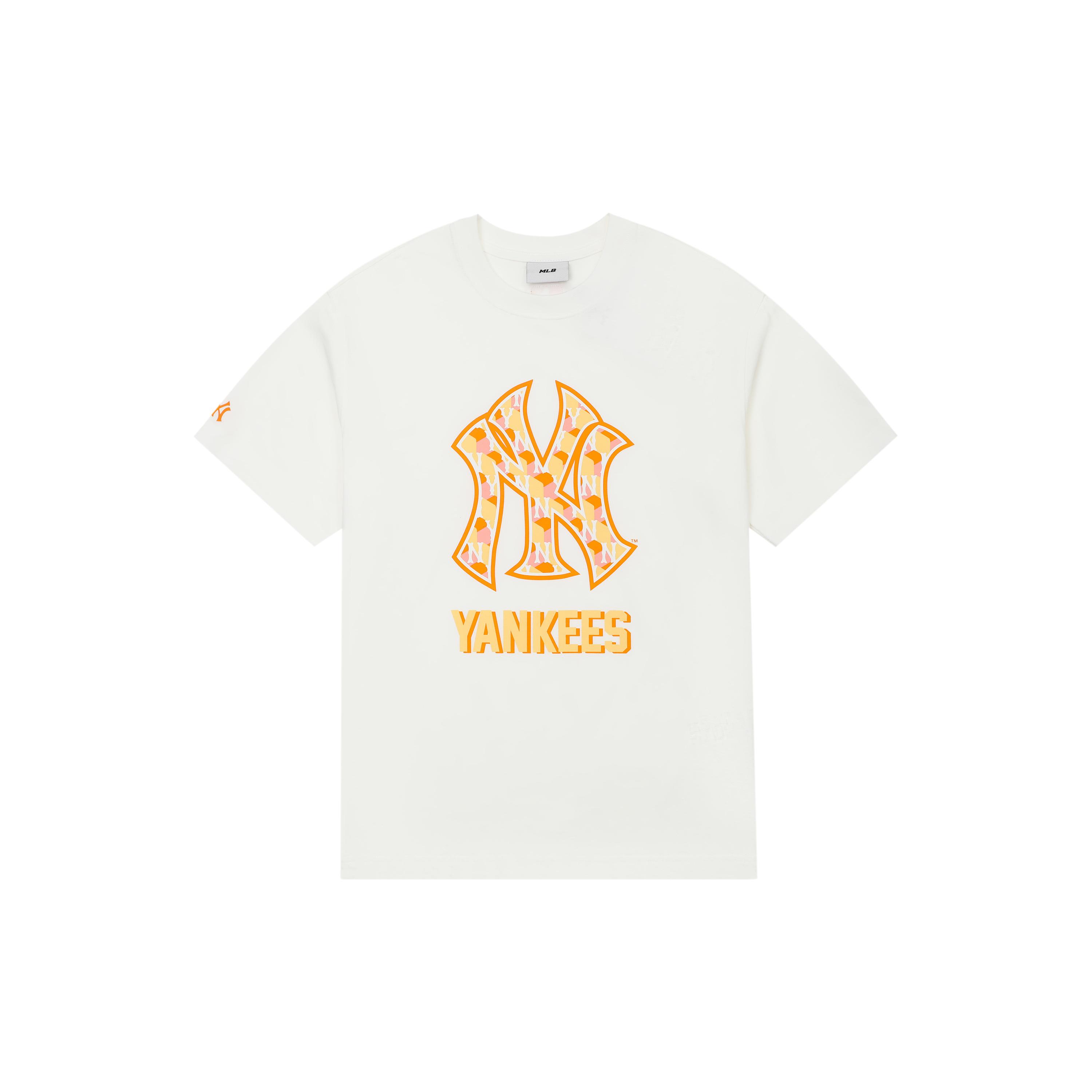 MLB New York Yankees T Shirt Unisex Cream 3ATSM0333-50CRS XXL