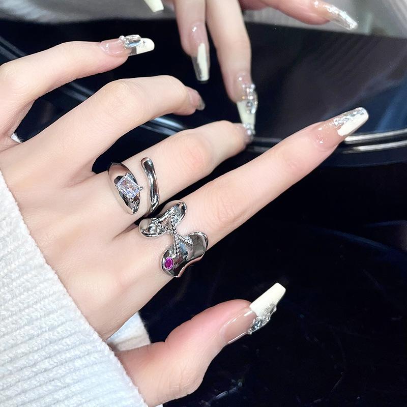 Niche Design Cross Twisted Rope Personality High Sense Open Snake Ring Cold Wind French Index Finger Ring Female