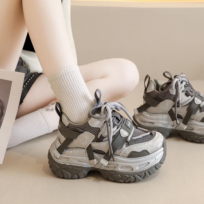 2025 autumn new platform dad shoes women's black splicing muffin sports breathable Forrest Gump shoes waffle casual shoes