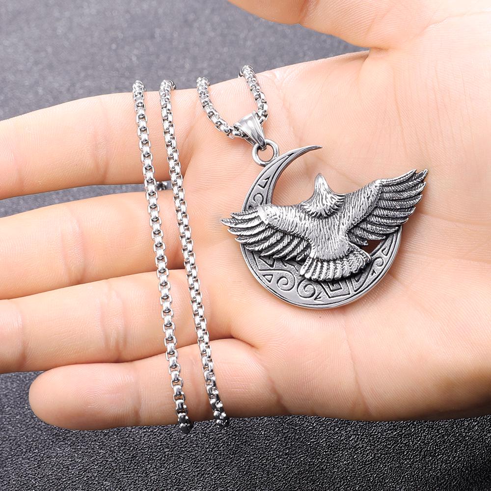 Buy Fashion Eagle Necklace Creative Men 