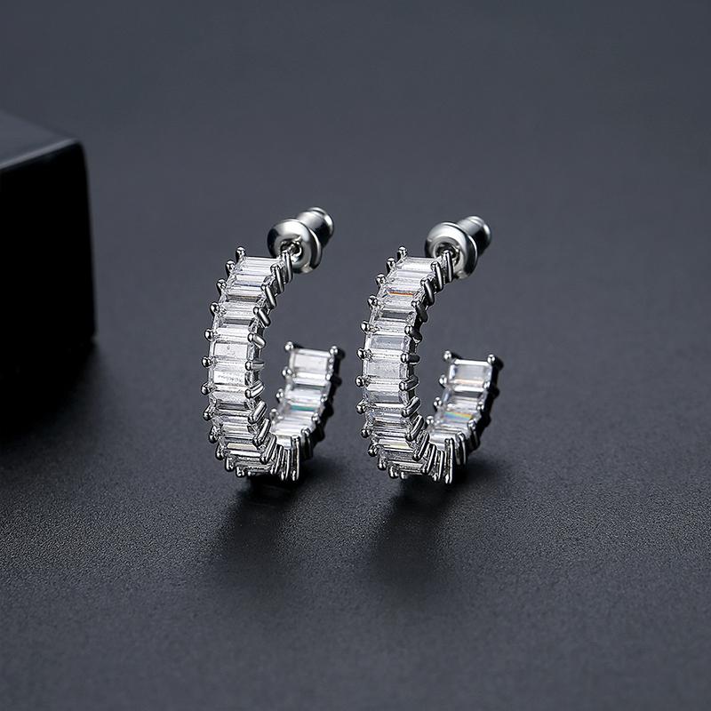 LUOTEEMI Elegant Hot Sale Earing Fashion Trendy Jewelry New Large Zircon Cuff Hoop Boho Earrings