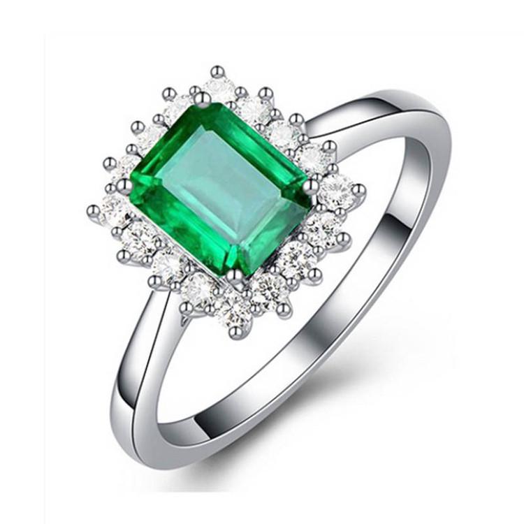 

Роскошное кольцо из 18-каратного золота с натуральным изумрудом 1,35 карата Size 14 Free Resizing