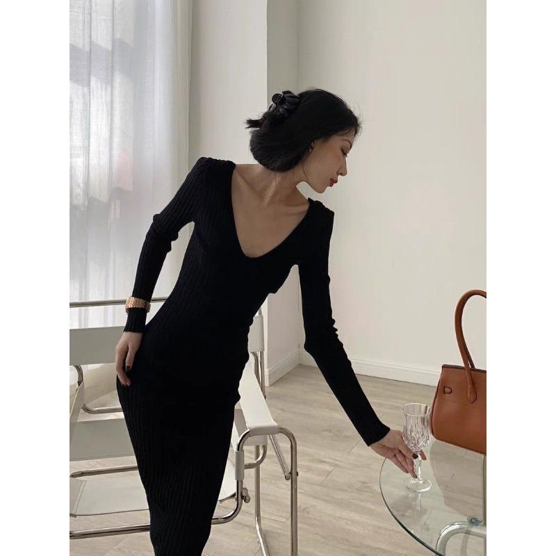 Hepburn black coffee break elegant retro gentle high-end dress niche design slim hip temperament