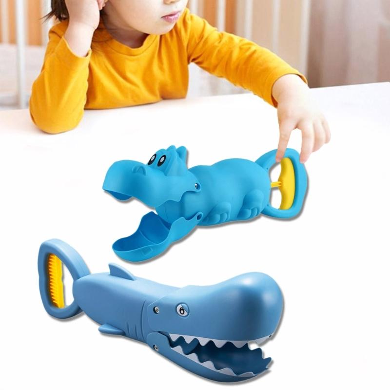 Robot Claw Beach Toy Cartoon Sand Shovel Hand Ability Training Sand Clamp Toy for Children Kids Beach Toy Party Supply