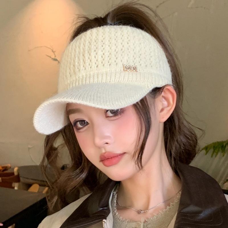 

New autumn and winter thermal hat rabbit fur blended empty top cap versatile women s knitted windproof cycling sports hat one size fits all хакі