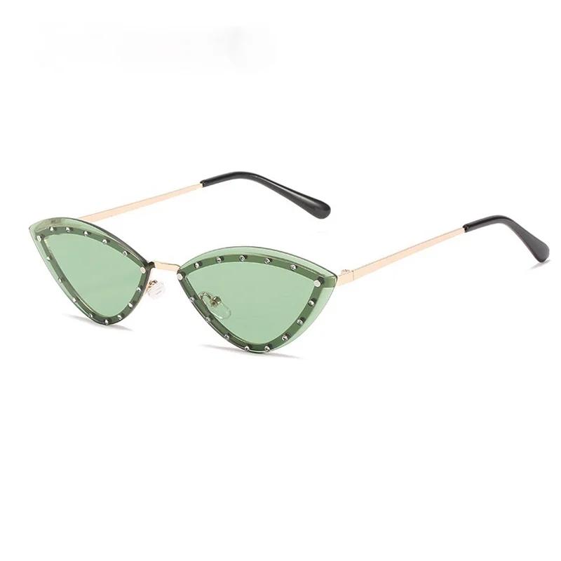  New Triangle Cat Eye Sunglasses Alloy Rimless Crystal Shiny Sun Glasses Female Unique Elegant Green Rhinestone Shades